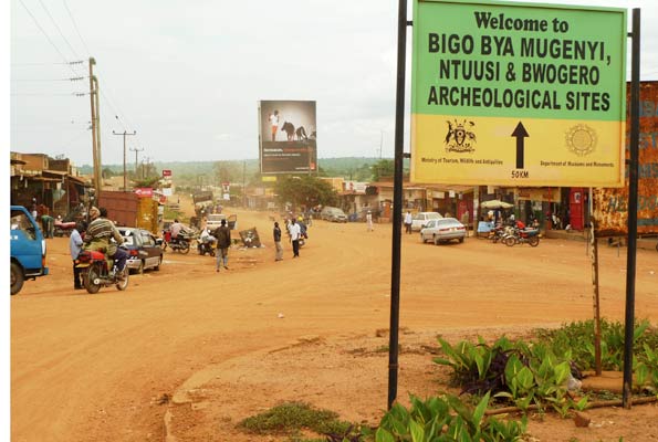 Visiting the Hidden Bigo Bya Mugenyi Historical Site 